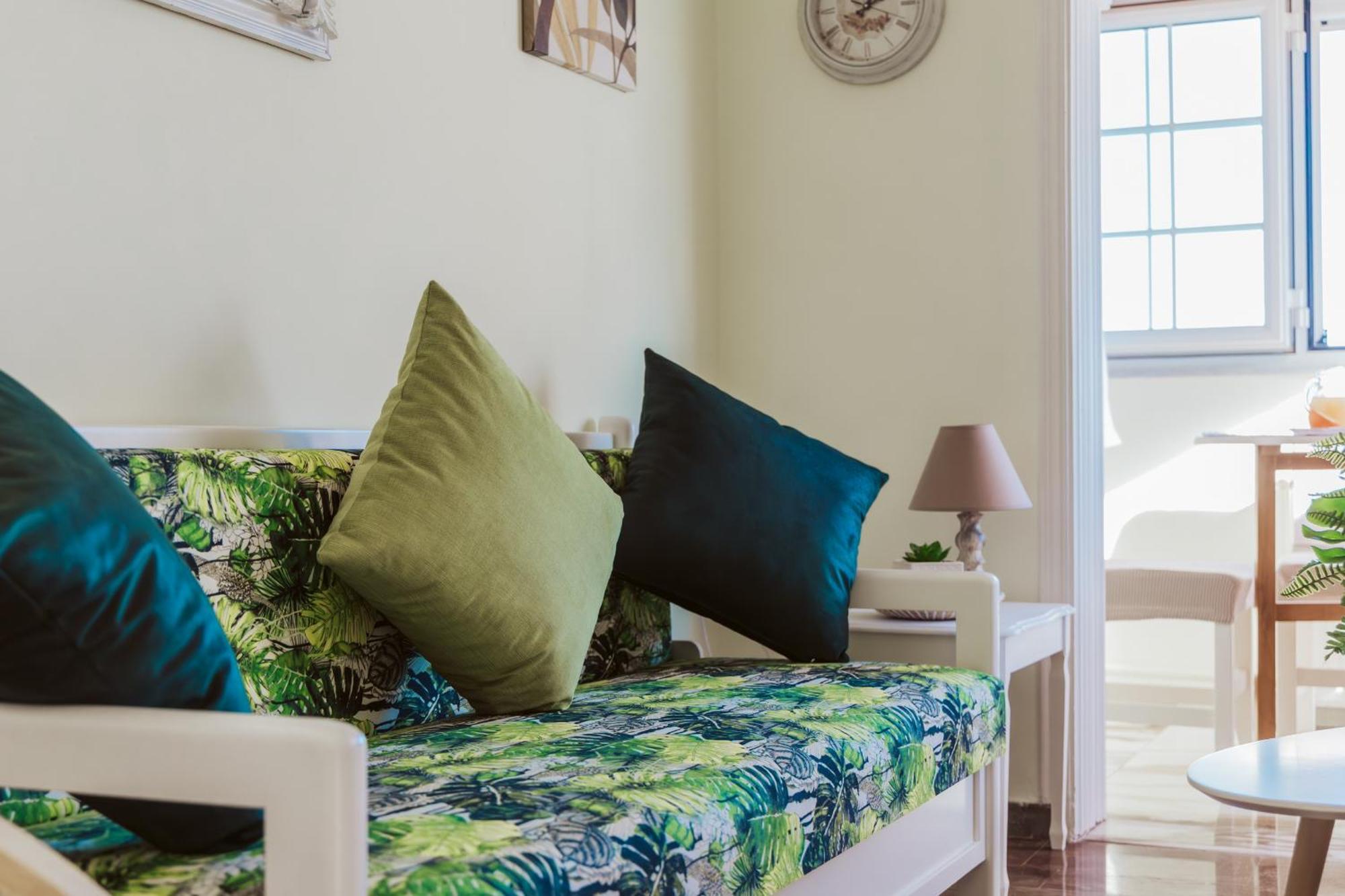 Achilleion Holiday Home ภายนอก รูปภาพ